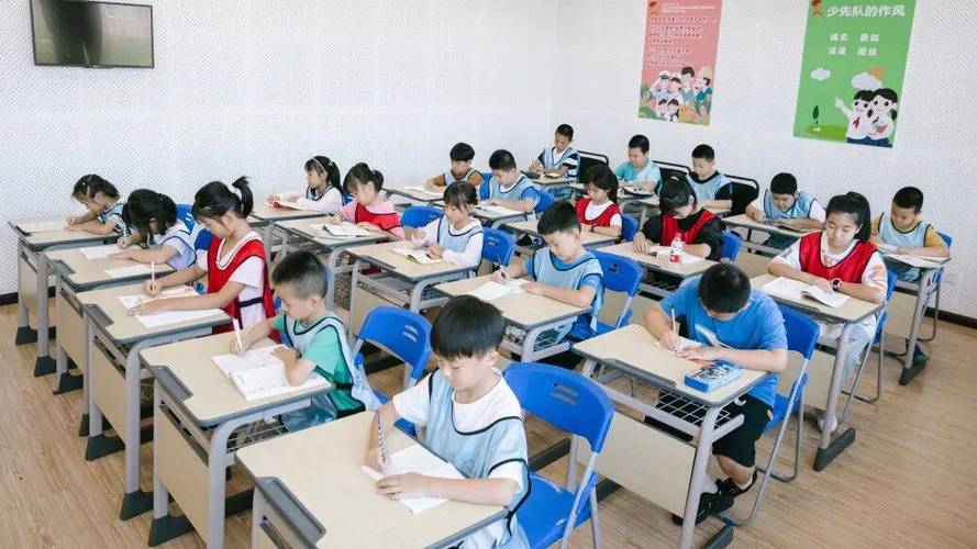 45元/天解锁"成长无忧"公益托管服务